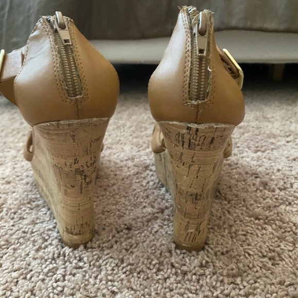 Express wedges size 7 - Picture 9 of 11